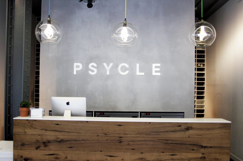 psycle-front desk.jpg